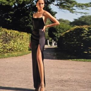 Elegant Black Evening Dress